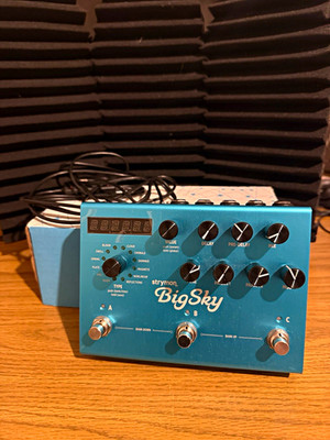 Strymon BigSky Digital Reverb Pedal for Electric Guitar w/ Box. No power supply