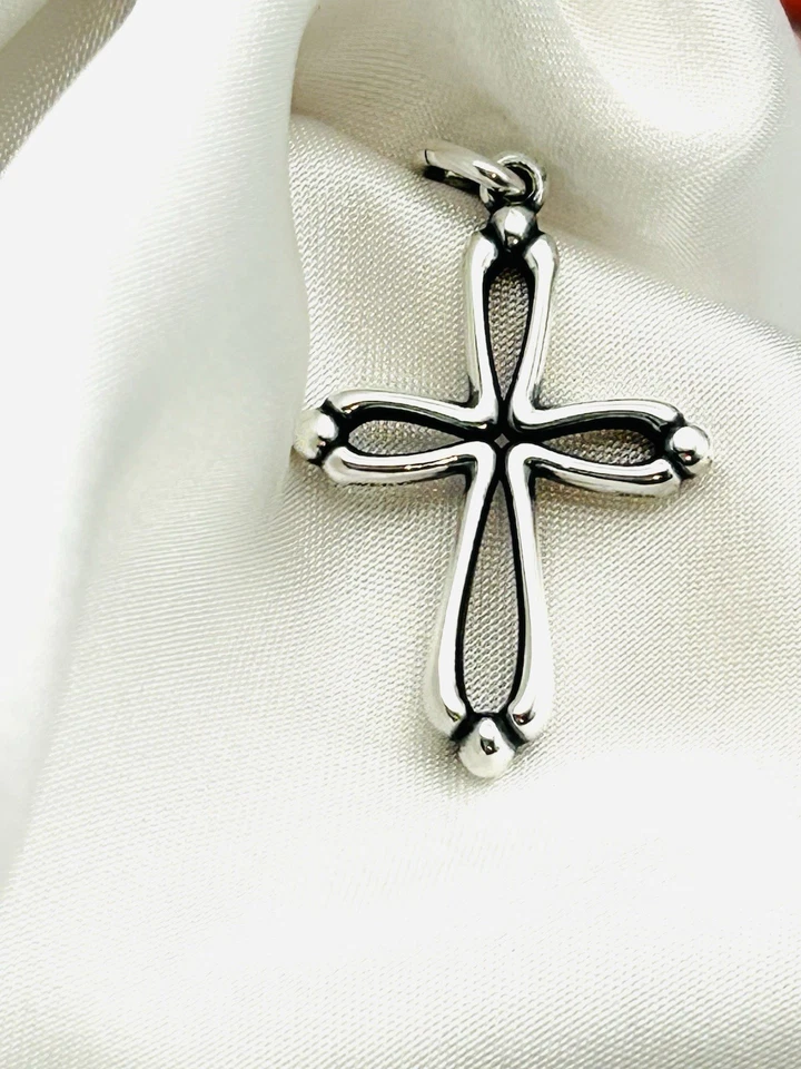 James Avery Retired 925 Sterling Silver Open Cross With Buds Pendant - Image 4 of 4