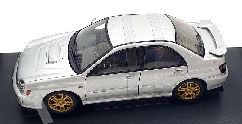 Autoart 1/18 Scale 78641 - Subaru New Age Impreza WRX STI - Silver - Image 4 of 4