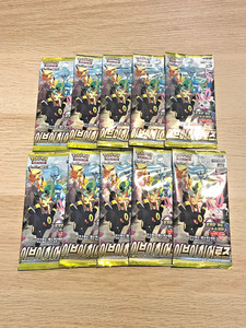 Korean Eevee Heroes Booster Box | eBay