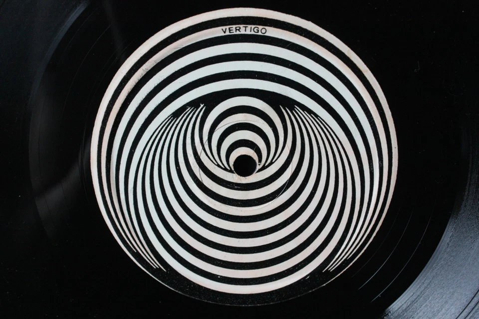 BLACK SABBATH MASTER OF REALITY ORIGINAL 1971 FIRST PRESS DIFF COVER LP - Image 4 of 4