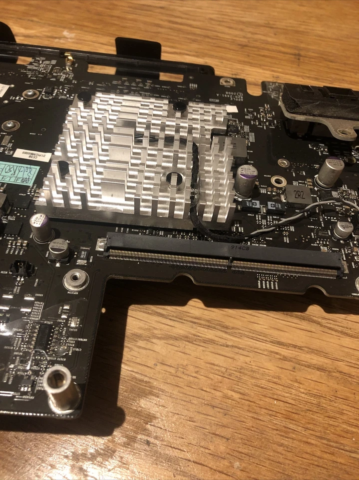 Apple IMAC A1225 24'' 2009 Motherboard/Logicboard 820-2491-A Intel Core 2 Duo - Image 4 of 4