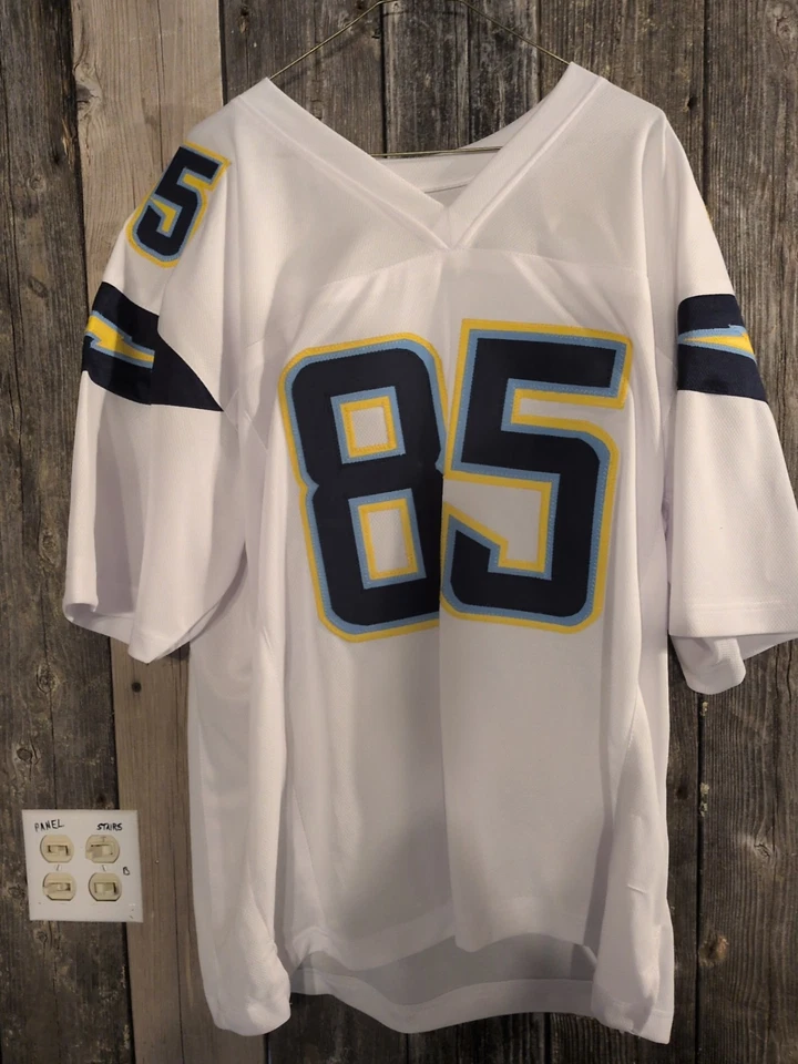 Camiseta deportiva autografiada de Antonio Gates de la corte de la NFL de los San Diego Chargers certificado de autenticidad firmada por la JSA en Los Ángeles Foto 4 de 4