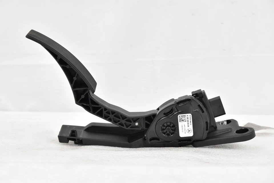 🚀 2013-2019 MERCEDES GL450 THROTTLE ACCELERATOR GAS PEDAL ASSEMBLY OEM - Image 4 of 4
