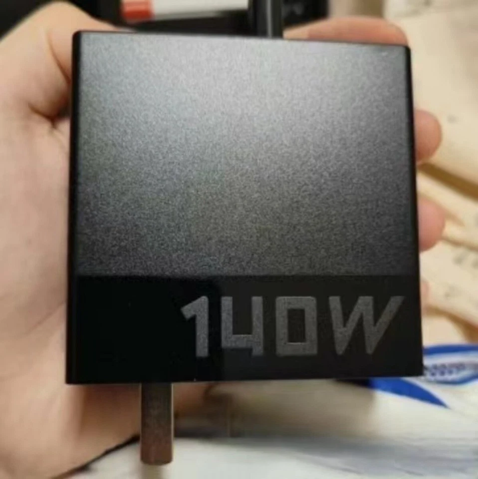 Cargador Rápido Original Lenovo Legion 140W USB-C GaN Adaptador Universal PD3.1 Foto 4 de 4