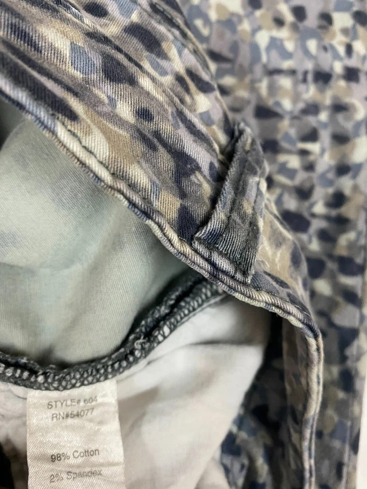 Cabi Jeans 4 gray Womens skinny camo stretch mulitcolor - Image 3 of 4