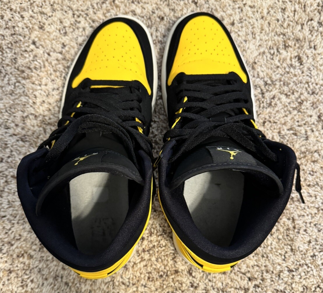 Nike Air Jordan 1 Retro Mid New Love 2017, 554724-035, Mens
