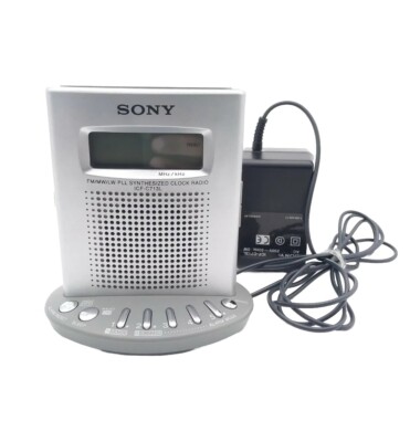 Sony Radiowecker Modellnummer ICF-C713L gebraucht
