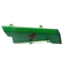 Used Lower Side Shield.right Hand Fits John Deere 755 M116368