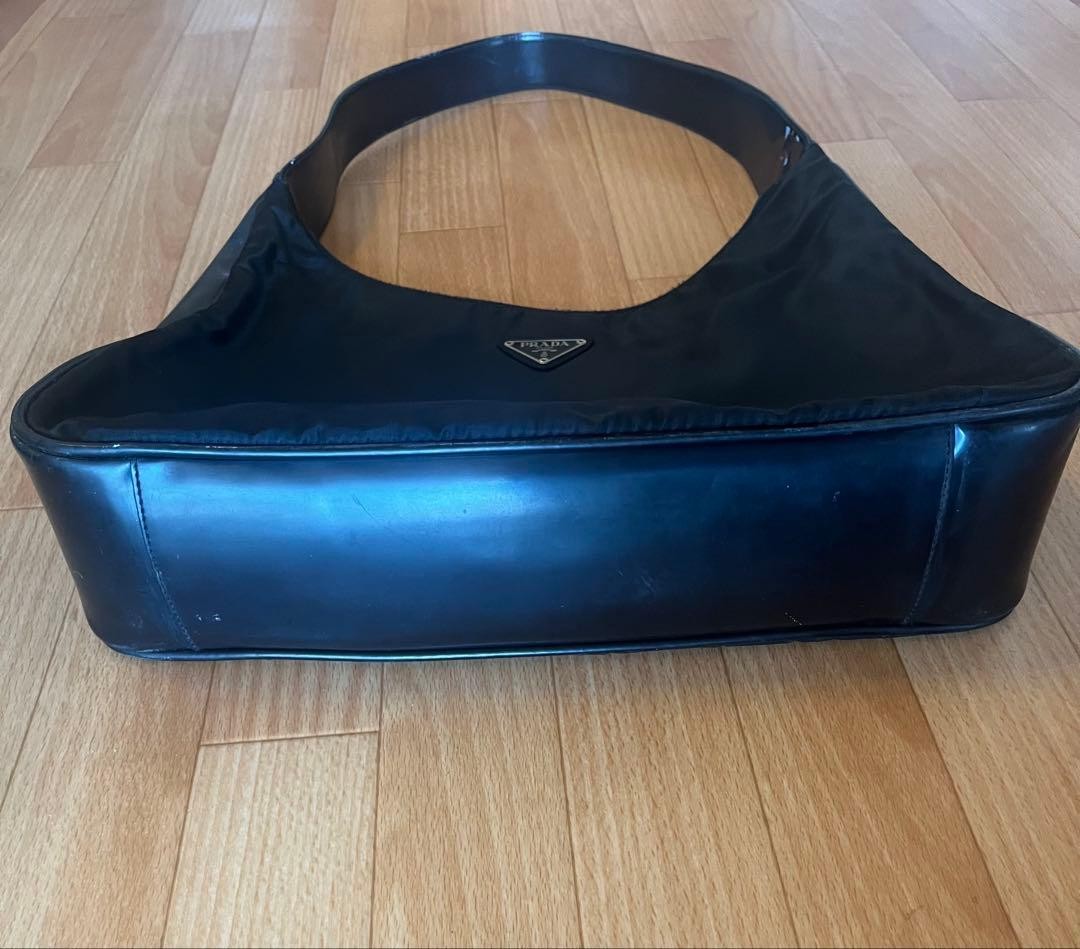 PRADA Black Nylon Shoulder Bag thumbnail 3