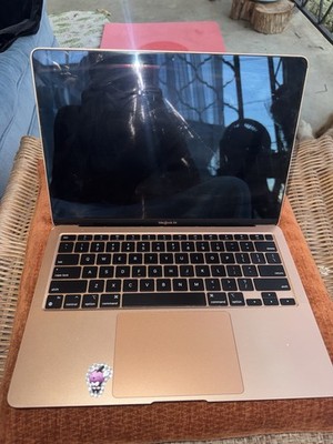 MacBook Air ゴールド M1 2020 256GB/8GB Amazon.com: Apple Early 2020 MacBook Air with 1.1GHz Intel Core i3