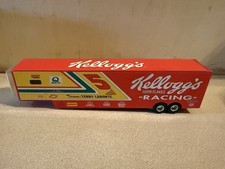 Racing Champions Kellogg  s Corn Flakes Terry Labonte 5 Hauler Trailer 1:64