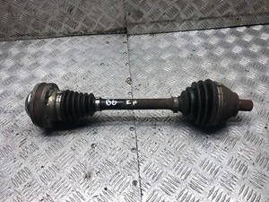 Volkswagen PASSAT B6 2008 Links Antriebswelle vorne 103kW DRA80127
