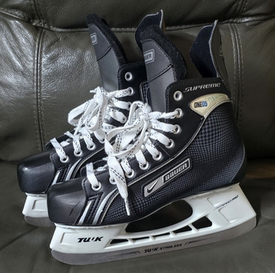 Nike Bauer ONE05 Supreme Lightspeed PRO Hockey Skates 8.5 R Excellent CLEAN