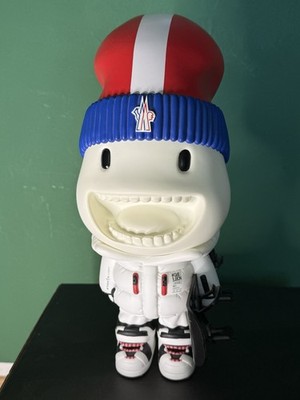 Moncler Genius  Mr. Crazy  Sammlerfigur Statue (ca. 35cm)   RARE/LIMITIERT Ovp