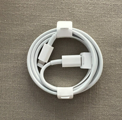 Apple Lightning to 1m USB-C Cable 100% Original Genuine MKQ42AMA New