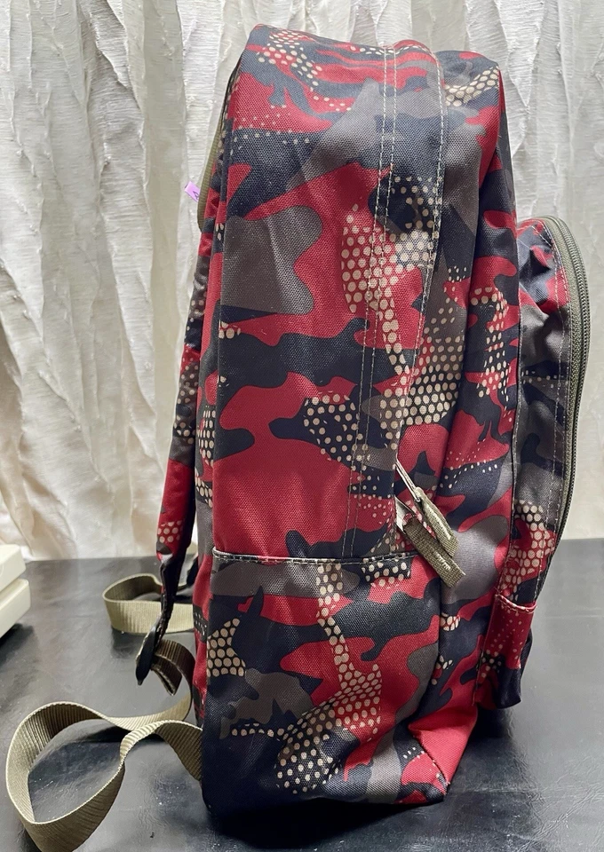 L.L. Mochila de viaje Bean camuflada roja a rayas reflectantes LLB# 0YP63 Foto 2 de 4