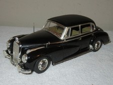 1955 MERCEDES-BENZ TYP 300c LIMOUSINE BLACK  1:18 RICKO OPENING HOOD DOORS TRUNK
