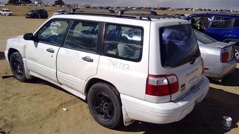 二手速度计 适合:2001 年 斯巴鲁 Forester 集群 MPH A 级 — 第 4/4 张图片