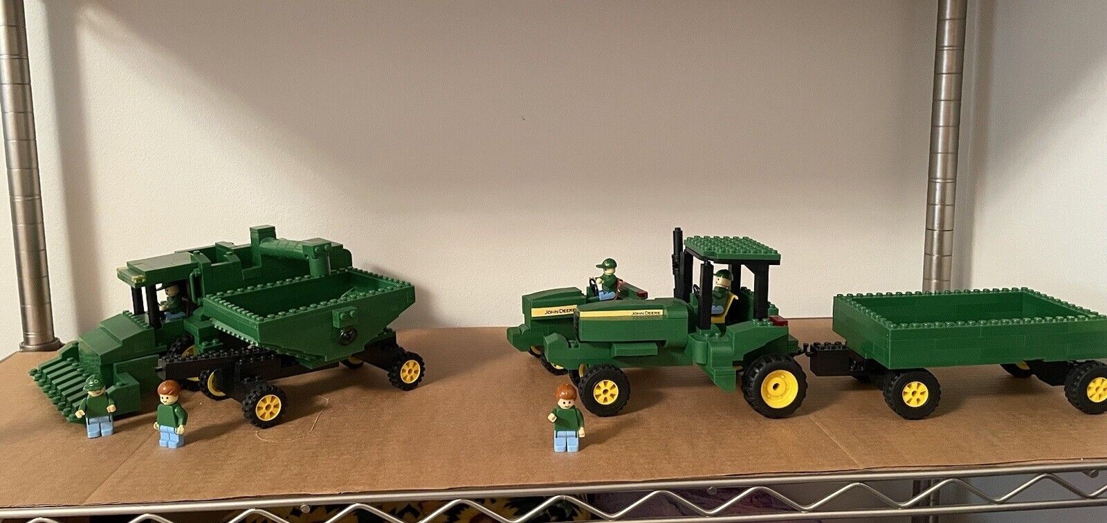 Best-Lock John Deere Tractor, Wagon, Garden Tractor Set