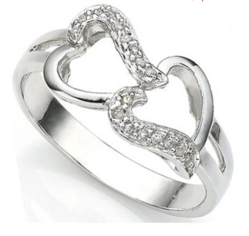 GORGEOUS WOMENS 14K WHITE GOLD FINISH DIAMOND SIZE 7 LINKED HEART RING - Image 3 of 4