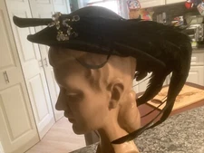 AMAZING 1930s black fashion hat by G. Howard Hodge, New York;long black feathers