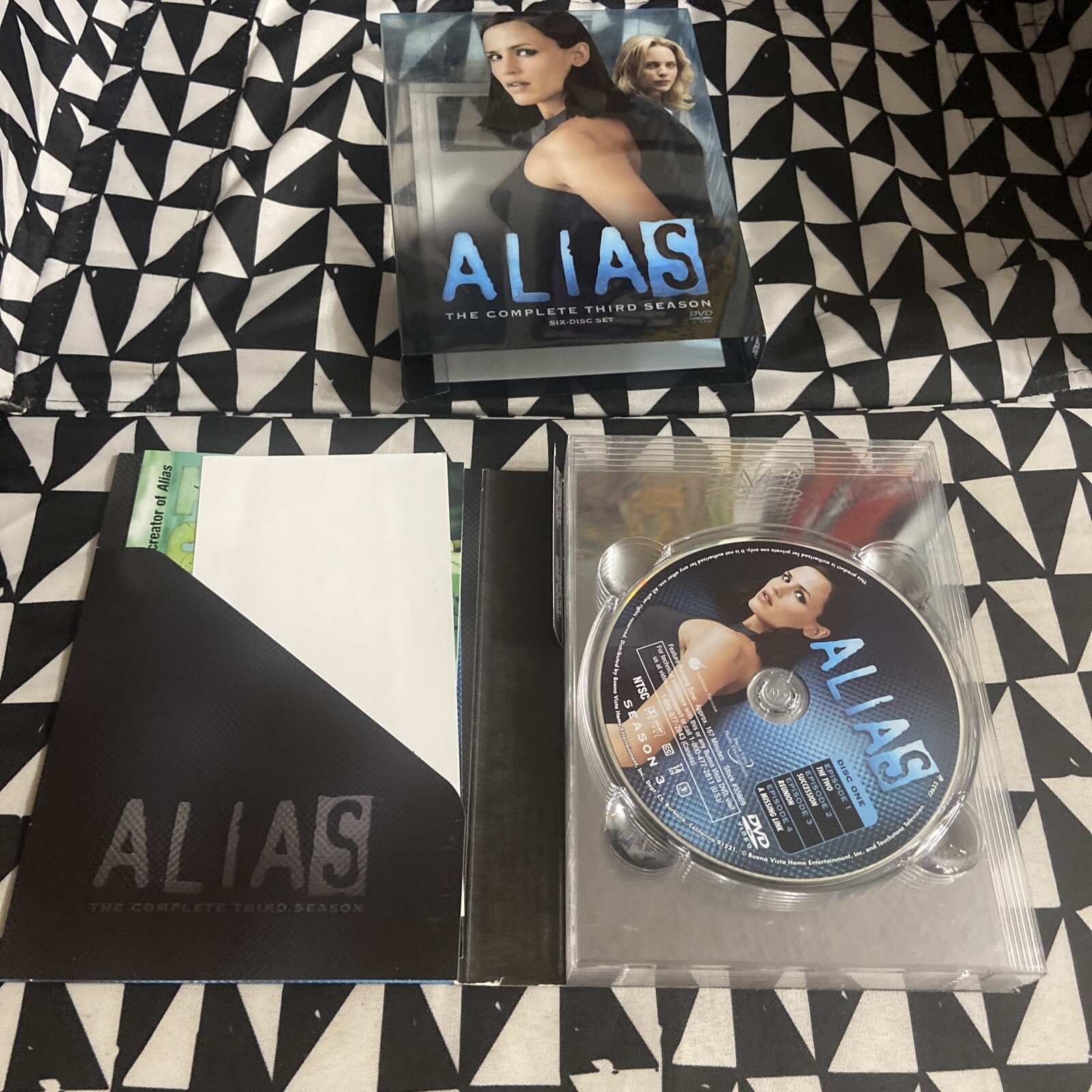 Alias Season 2 & 3 Complete Seasons Jennifer Garner Used DVD Box Set ...