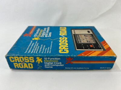 CROSS ROAD HIGHWAY Bandai E16195 LCD Handheld game watch like
