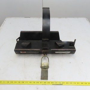 Yale OEM  LP Gas Tank Cylinder Bracket Assembly From a GLC060TGNUAE084