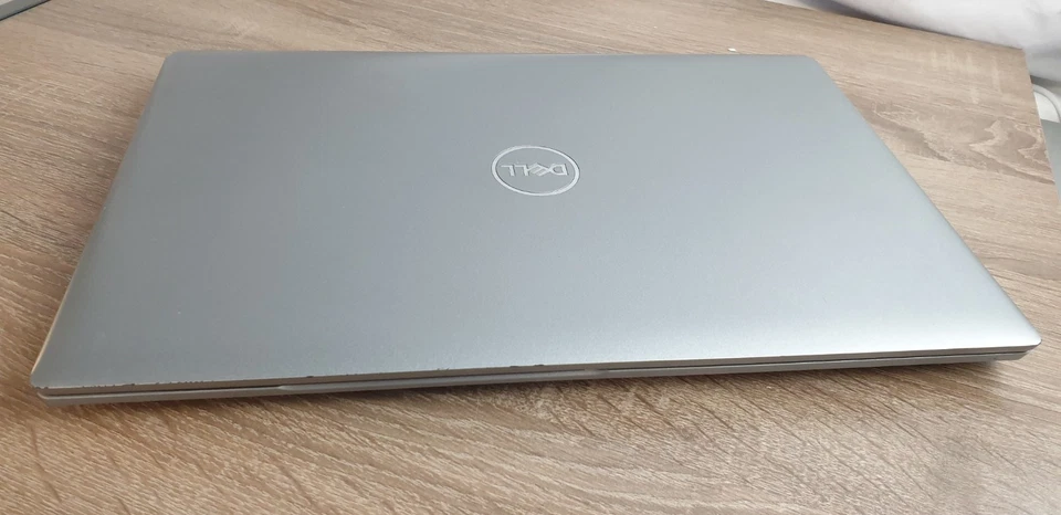 Dell Latitude 5520 · i5-1135G7 · 8GB · 250GB, Foto 2 von 5