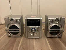 Panasonic SA-AK 330 5cd Disc Changer, Dual Cassette With Am/fm Radio EUC  Tested