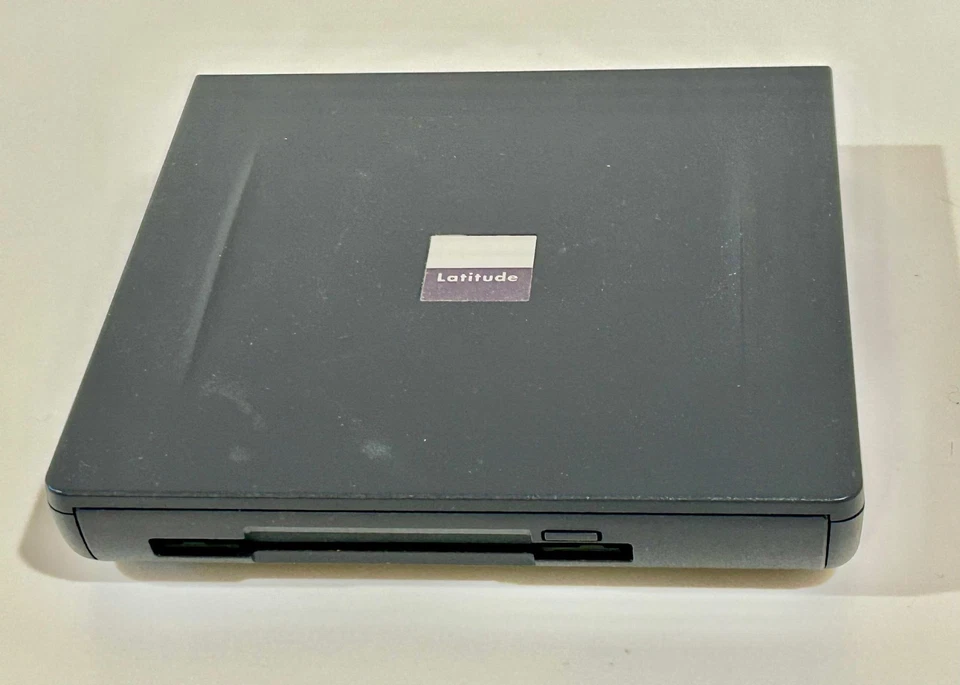 Dell Latitude 3.5in Floppy Drive TW-07535T-12800-0AL-1934. - Image 3 of 4