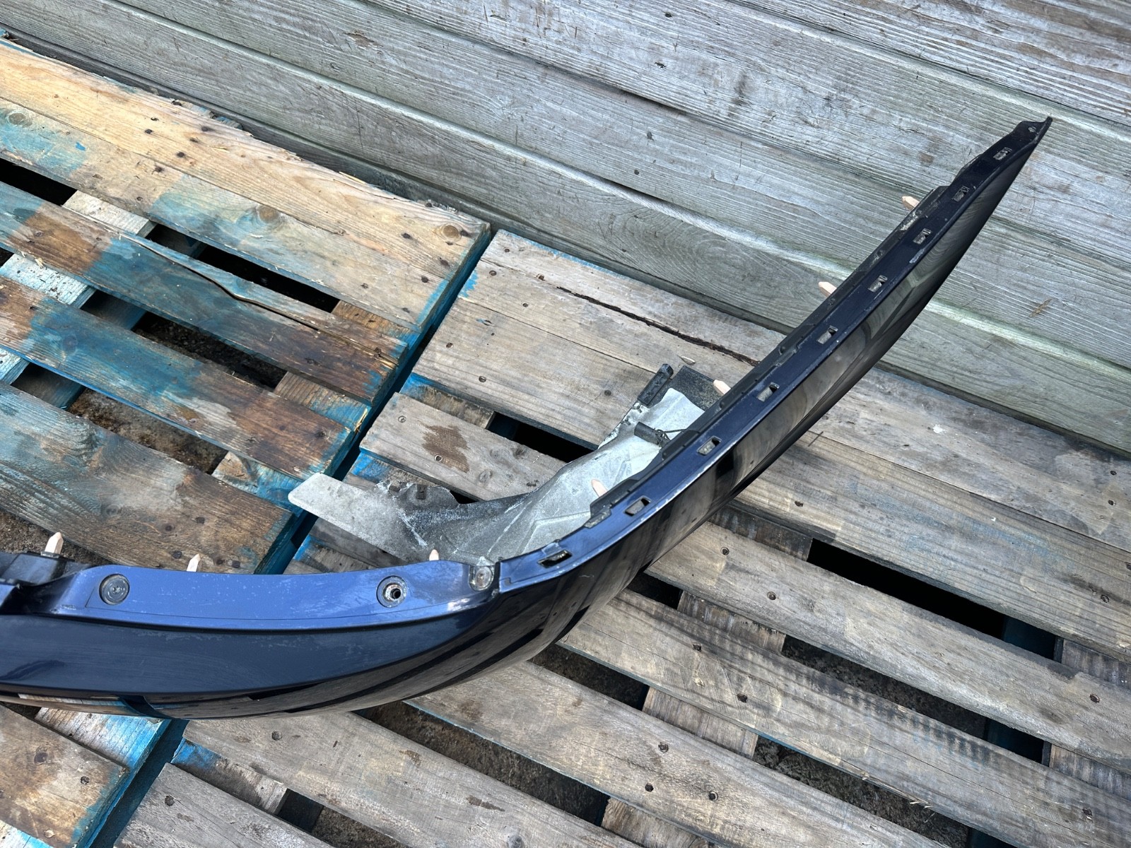 2003-2010 BENTLEY CONTINENTAL GT GTC  REAR BUMPER COVER W/ PARK SENSORS ASSEMBLY