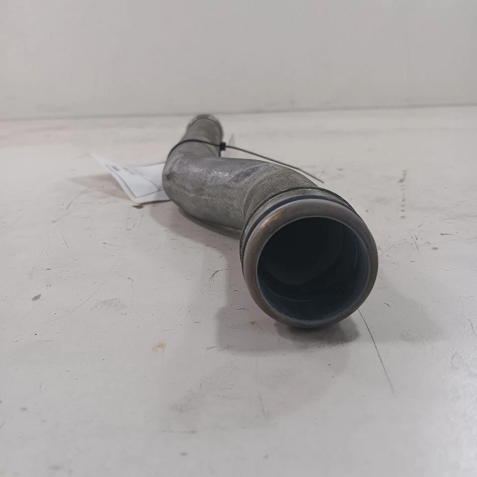 INFINITI QX50 Coolant Line Crossover Pipe 2017 2016 2015 2014 - Image 3 of 4