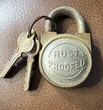 Vintage 1970 Brass Rust Resistant Keyed Padlo...