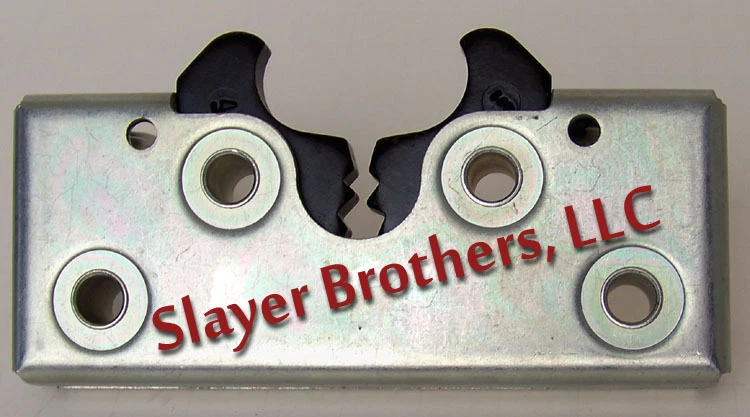 R55002 Cab Door Latch for CASE New Holland - Image 2 of 4