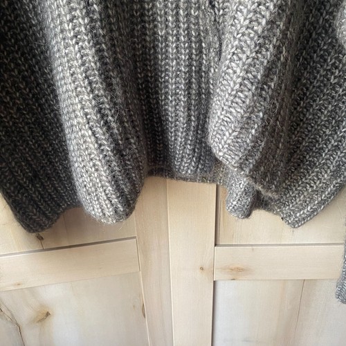 Zara Knit Gray Chunky Oversized Asymmetric Hem Alpaca Blend Cozy Sweater M - Picture 3 of 7