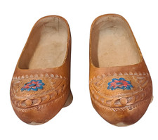 Vintage Folk Art Hand Carved Wood Shoes Hand Painted Dutch Holland Clogs 9''