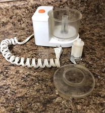 Small Food Processor  Black & Decker Handy Chopper HC20 Mincer Chopper Tested