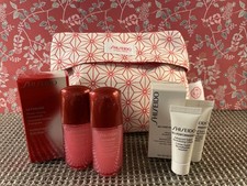 Shiseido 5 Teiliges Kosmetik Set mit Make Up Täschchen aus Stoff