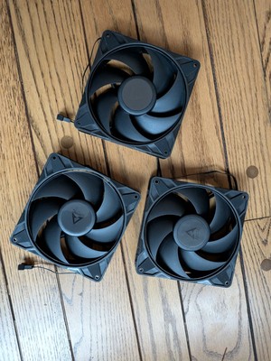 3-Pack Arctic P14 Pro PWM PST 140mm Case Fans - Black - Pressure-Optimized