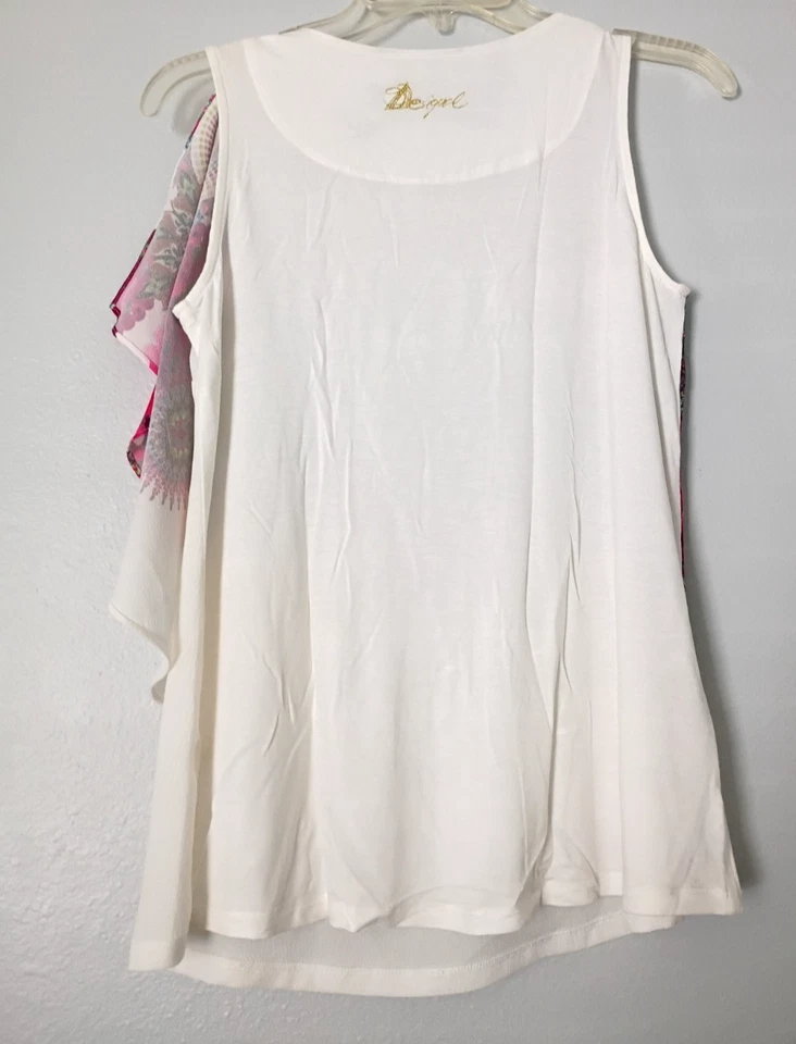 Regata Desigual Boho Branca Floral Medalhão Gauzy Flowy Gem Enfeite Tamanho XS - Imagem 2 de 4