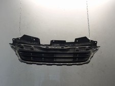 Calandre Peugeot 108