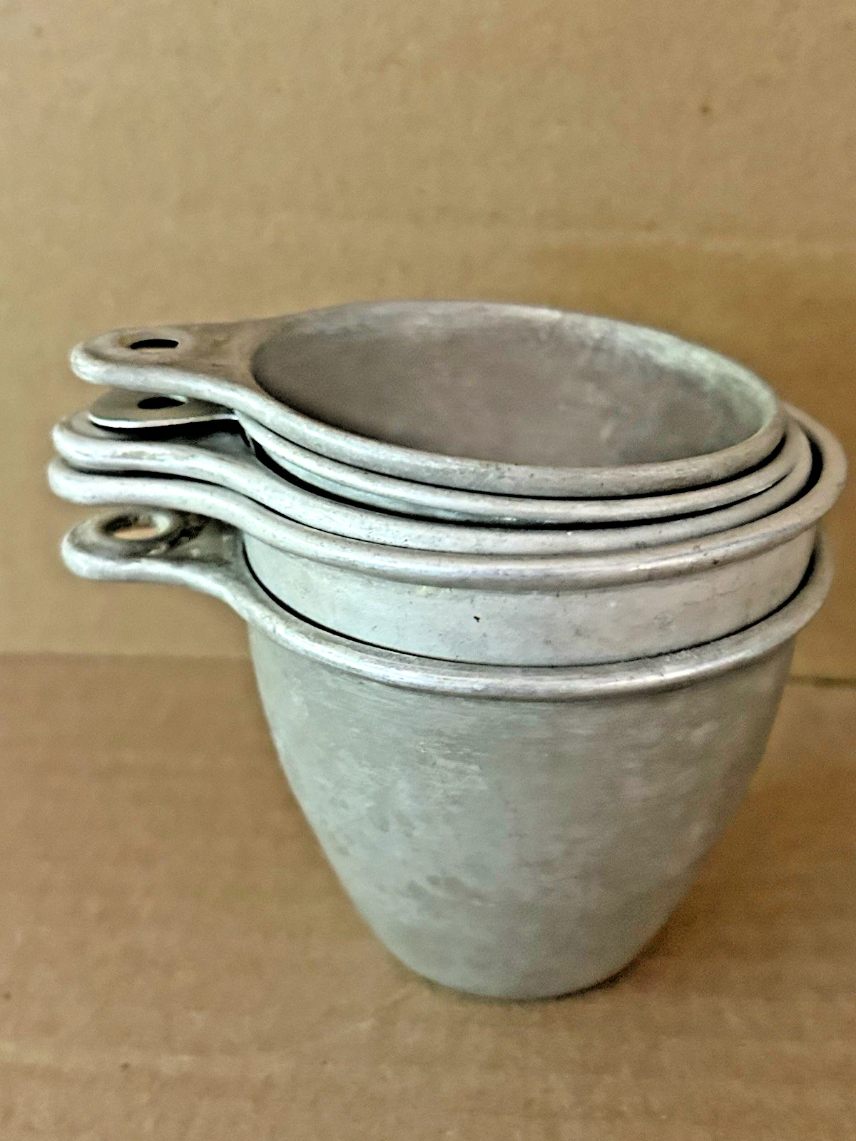 Vintage EKCO Aluminum Measuring Cups Set 4pc Retro Farmhouse Kitchenware Decor