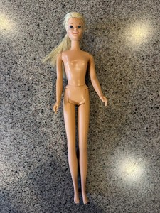 BARBIE FRANCIE SUNSET Malibu Twist N Turn TNT Mattel EUR 65,00