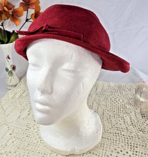 Vintage USA Merrimac Hat Corp 100 Wool Red Ladies Fashion Cap with Ribbon 