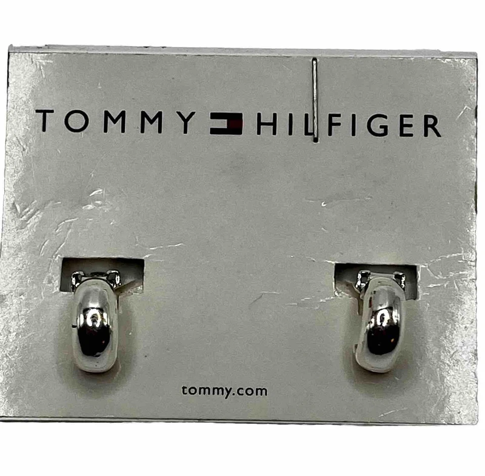 PENDIENTES TOMMY HILFIGER TONO PLATEADO Medio Lazo Clip - De Colección Nuevos de Lote Antiguo Foto 2 de 4
