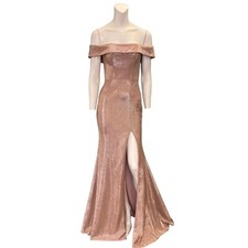 Faviana Metallic Off the Shoulder Evening Gown Rose Gold Size 0 NWT