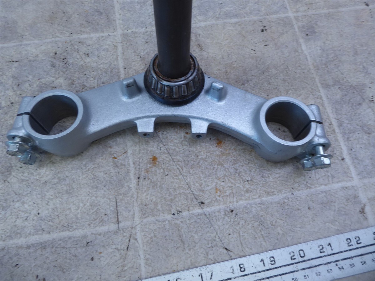 forest さま 90-93 KAWASAKI NINJA ZX6 ZX600D FRONT FORKS CLAMP TRIPLE