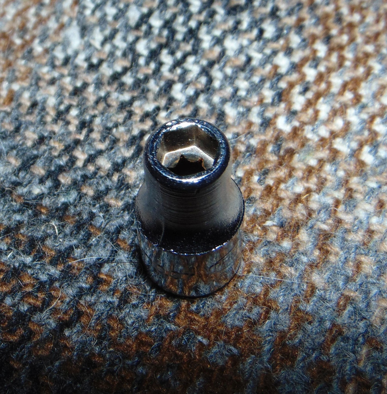 Picture 4 of 5